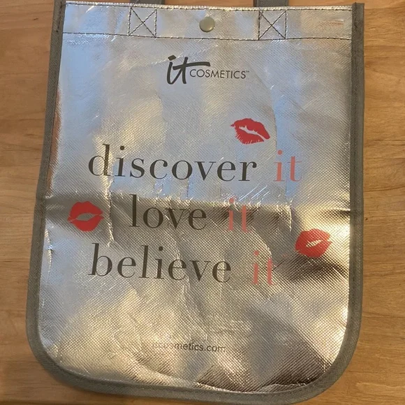 ⭐️5/25$ It cosmetics reusable bag - Picture 4 of 5